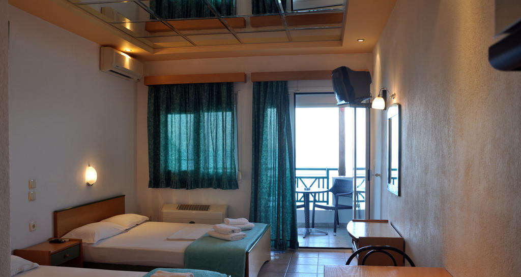 Big Blue Studios Kallithea  Room photo